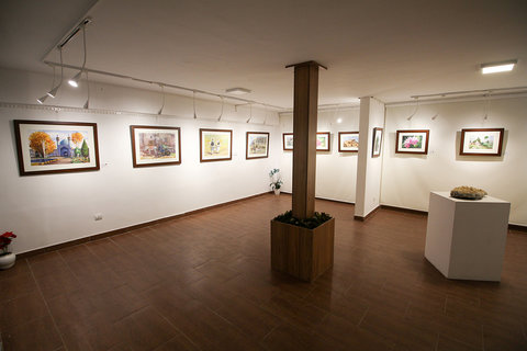 آثار نقاشی "محمدعلی حدت" در نگارخانه خورشید
