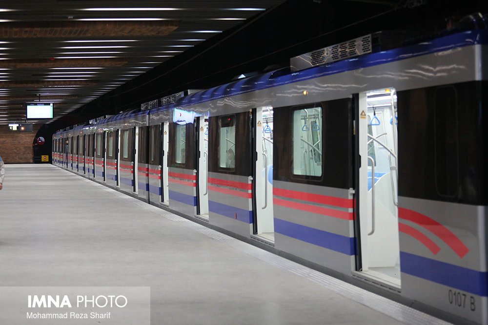 انعقاد قرارداد مشارکت برای اجرای پروژه مترو در لنجان، فلاورجان و مبارکه