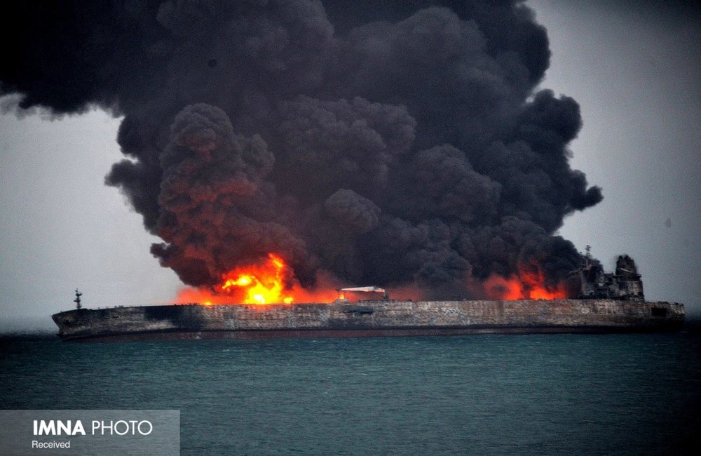گرامیداشت سالگرد شهدای آتش‌نشان و دریانوردان فقید نفتکش ایرانی