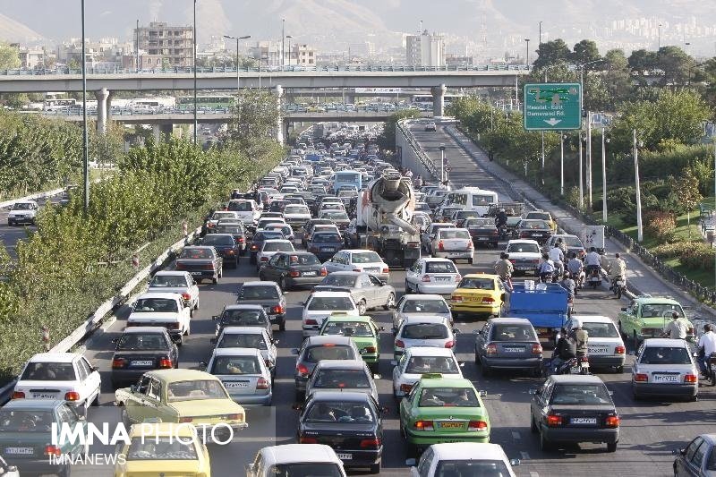 ۲۰۰ میلیون تردد خودرو در جاده های اصفهان ثبت شد