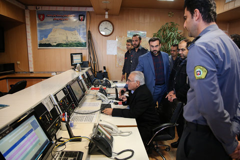 حضور شهردار اصفهان در جمع آتش‌نشانان