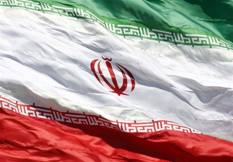 بصیرت ملت سبب ثبات و پایداری ایران در منطقه است