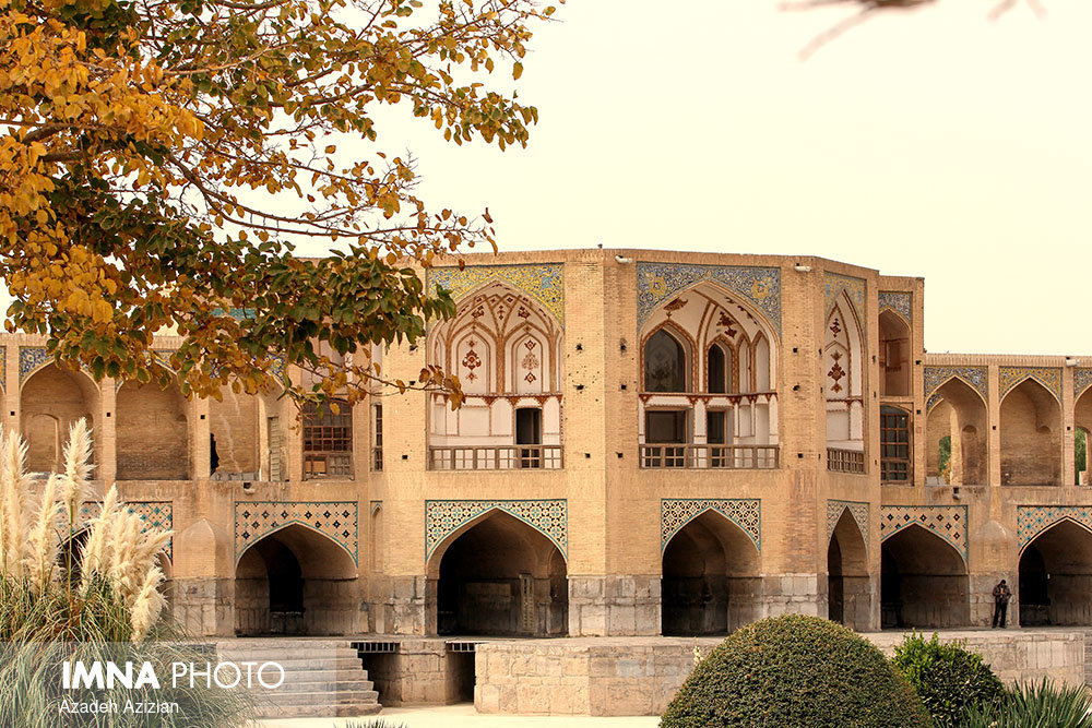اماکن و محوطه‌های تاریخی اصفهان ضدعفونی شده است