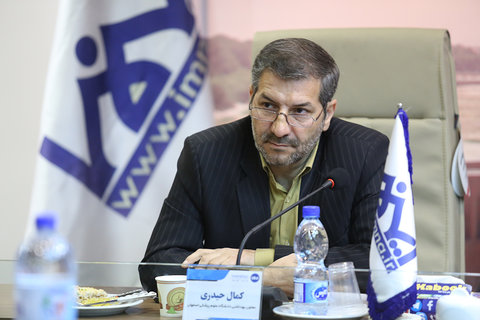 افزایش ۳ برابری مراجعات سرپایی کرونا در اصفهان/ احتمال بازگشت محدودیت‌ها وجود دارد