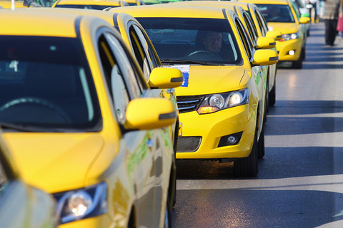 ورود تاکسی‌های زرد به چرخه حمل و نقل اینترنتی 