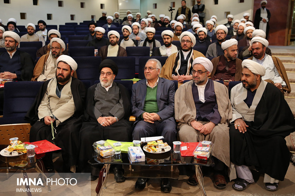 نشست فصلی ائمه جماعات شهرداری اصفهان