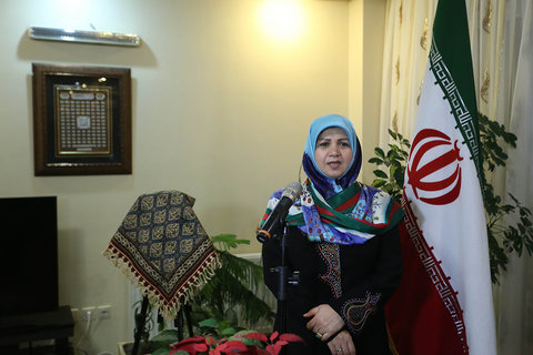 دیدار مدیرعامل سازمان فرهنگی شهرداری اصفهان با مبارز انقلابی
