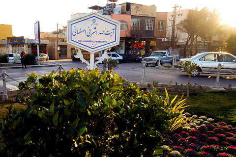 تابلوی خیابان‌های منطقه ۹ اصفهان یکسان‌سازی می‌شود