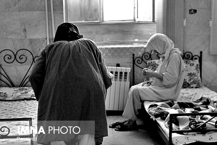 ۳۰۰ سالمند مرکز بهزیستی اصفهان مجهول الهویه هستند