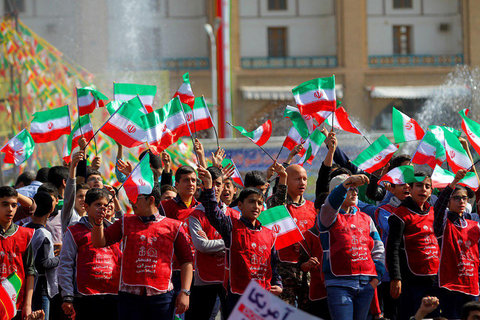 دعوت اعضای شورای شهر اصفهان برای حضور مردم در راهپیمایی۲۲ بهمن