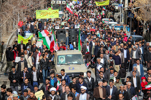 حضور در راهپیمایی ۲۲ بهمن تکلیف ملی و انقلابی است 