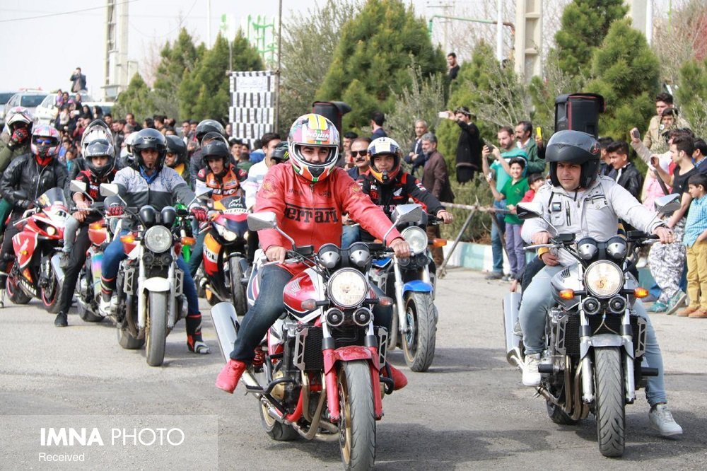 دومین راند مسابقات اسلالوم موتورسیکلت قهرمانی استان برگزار شد