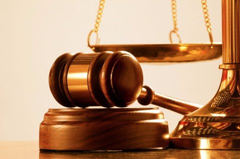 مشاوران قضایی به کانون وکلا ملحق شوند/ عدم اعتماد مردم به وکلای جوان 