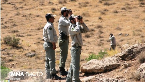 شلیک مستقیم شکارچیان غیرمجاز به محیط‌بان پارک ملی دنا