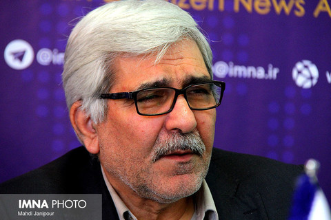 حسینی: روحانی سمت معاون اول رئیس جمهور را به مقامی تشریفاتی تبدیل کرد