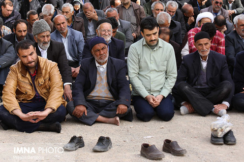 اقامه نماز باران - گز برخوار‎