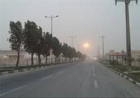 وزش باد شدید در اصفهان تا فردا ادامه دارد