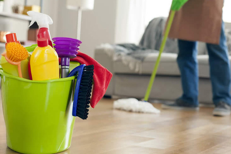 قیمت نظافت منزل و خانه تکانی سریع سال ۹۹ + لیست و جدول