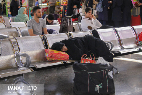 اصفهان باید رکورد دار جذب مسافر شود/ نصف جهان آماده پذیرایی از مسافران