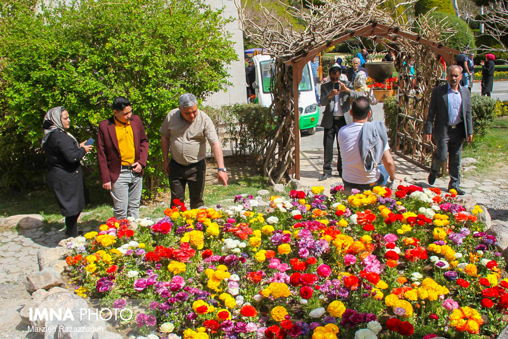 افزایش ۱۰ درصدی آمار بازدیدکنندگان از باغ گلها