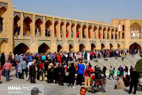 رکورد بازدید از جاذبه های استان اصفهان در سوم فروردین ماه