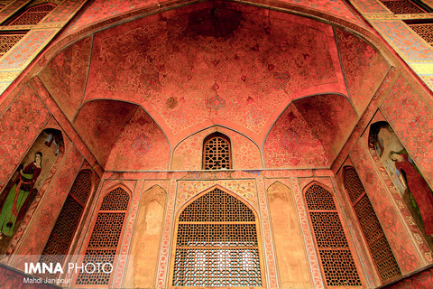 Isfahan architectural jewel of Iran
