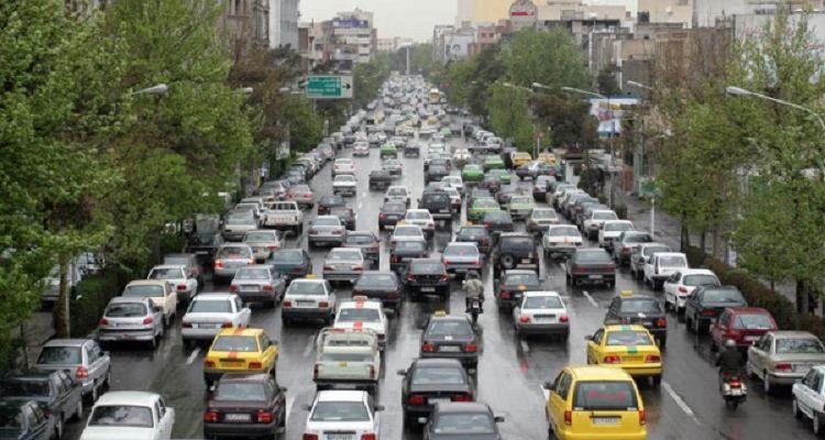 ترافیک نیمه‌سنگین در محورهای خروجی تهران /  تا این لحظه هیچ تصادفی نداشته‌ایم