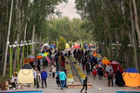 افزایش ۱۰۰درصدی اقامت مسافران نوروزی در مبارکه 
