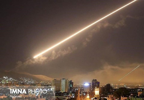 سوریه با ۶۸ موشک، ۱۰ نقطه نظامی در جولان اشغالی هدف گرفت 