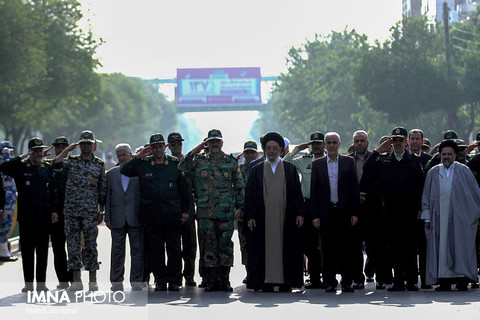 مراسم رژه روز ارتش جمهوری اسلامی ایران