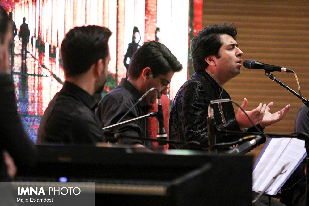 سرانجام کنسرت محمد معتمدی در اصفهان برگزار شد