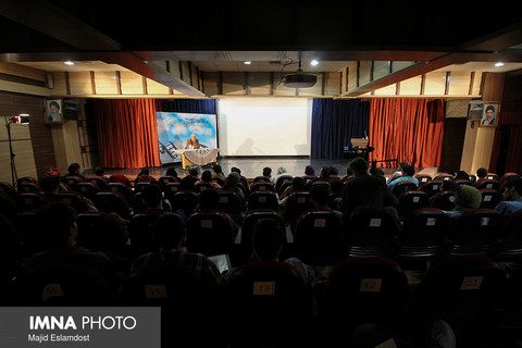 فیلمخانه سینمای آزاد اصفهان ایجاد شود