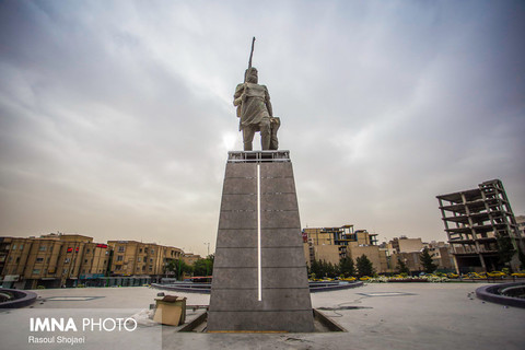 کاوه در آزادی آرام گرفت