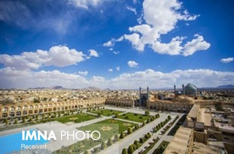 پایداری جوی تا اواسط هفته آینده در آسمان اصفهان