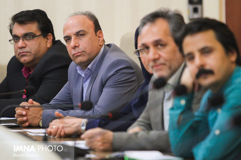 بیست و هفتمین نشست هم اندیشی اصفهان فردا با حضور اعضای کمیسیون کشاورزی آب و محیط زیست اتاق بازرگانی
