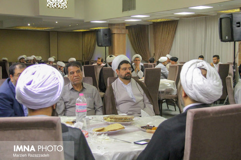 افطاری شهردار و اأمه جماعات شهرداری