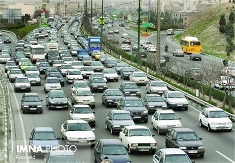 تردد بیش از ۲۶ میلیون خودرو در محورهای استان خوزستان