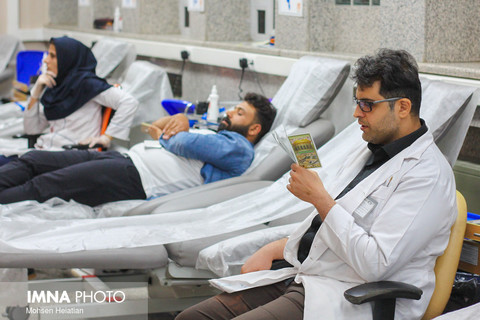 فعالیت شیفت شبانه مراکز اهدای خون اصفهان در ماه رمضان