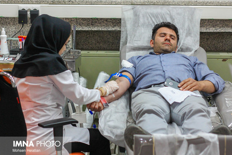  ۶۰ درصد اهداکنندگان خون اصفهان اهدای خون مستمر دارند