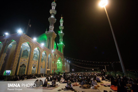 مراسم شب احیا در امامزاده سید محمد‎