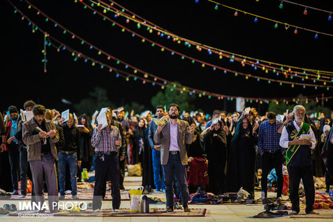 مراسم شب احیا در امامزاده سید محمد‎