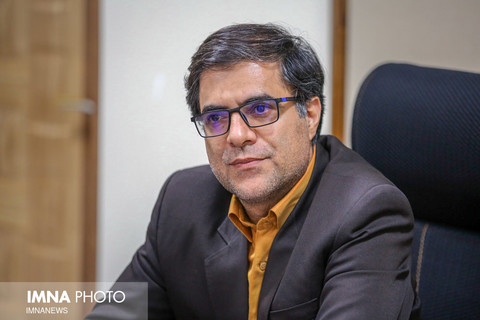نخستین تندیس برنزی شهر فعال در حوزه ورزش به یزد اختصاص یافت
