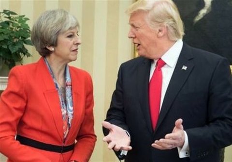 انتقاد تند ترامپ از «می» و شهردار لندن