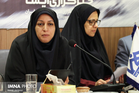 حمیدی: نگاه مقابله ای به زنان آسیب دیده نداشته باشیم