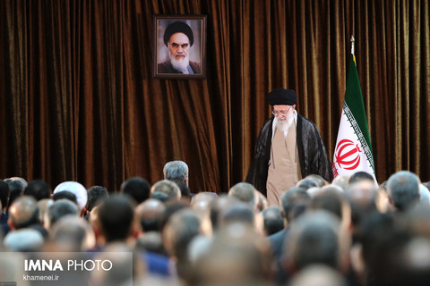 دیدار وزیر امور خارجه، سفیران و مسئولان نمایندگی‌های ایران در خارج از کشور با رهبر انقلاب