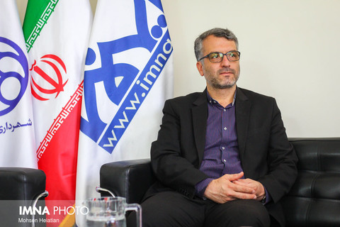 بازدید نادر آخوندی،مدیر درآمد شهرداری از خبرگزاری ایمنا