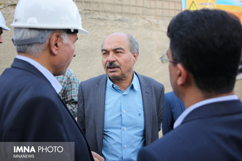 بازدید شهردار از پروژه احداث ایستگاه مترو خط 2 زینبیه