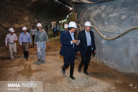 بازدید شهردار از پروژه احداث ایستگاه مترو خط 2 زینبیه
