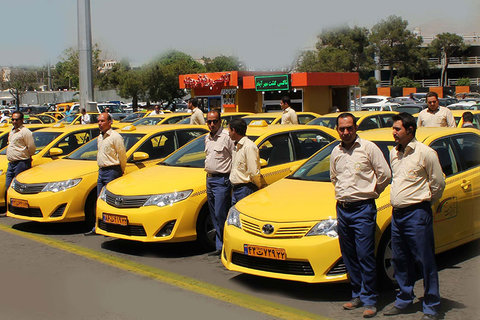 سامانه صدور مرخصی آنلاین رانندگان تاکسی راه‌اندازی شد
