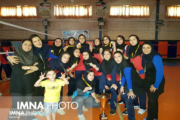 دختران اصفهان قهرمان بلامنازع والیبال ایران